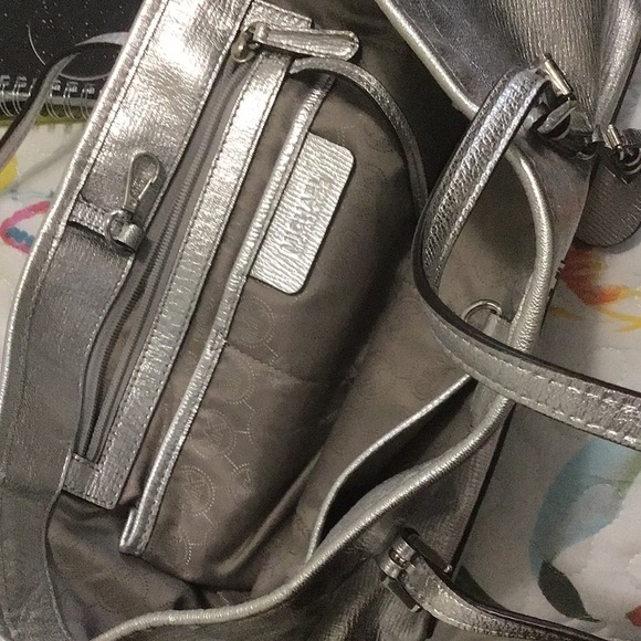Michael Kors Silver bag - Picture 2 of 4